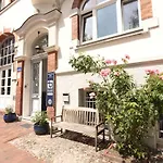 Blue Doors Altstadt Hostel Rostock