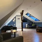 Blue Doors Hostel Altstadt